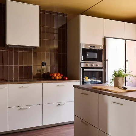 Amazing 3br, Balcony And Parking *
