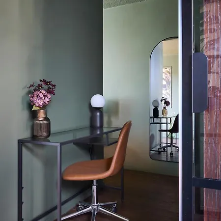 Amazing 3br, Balcony And Parking Appartement